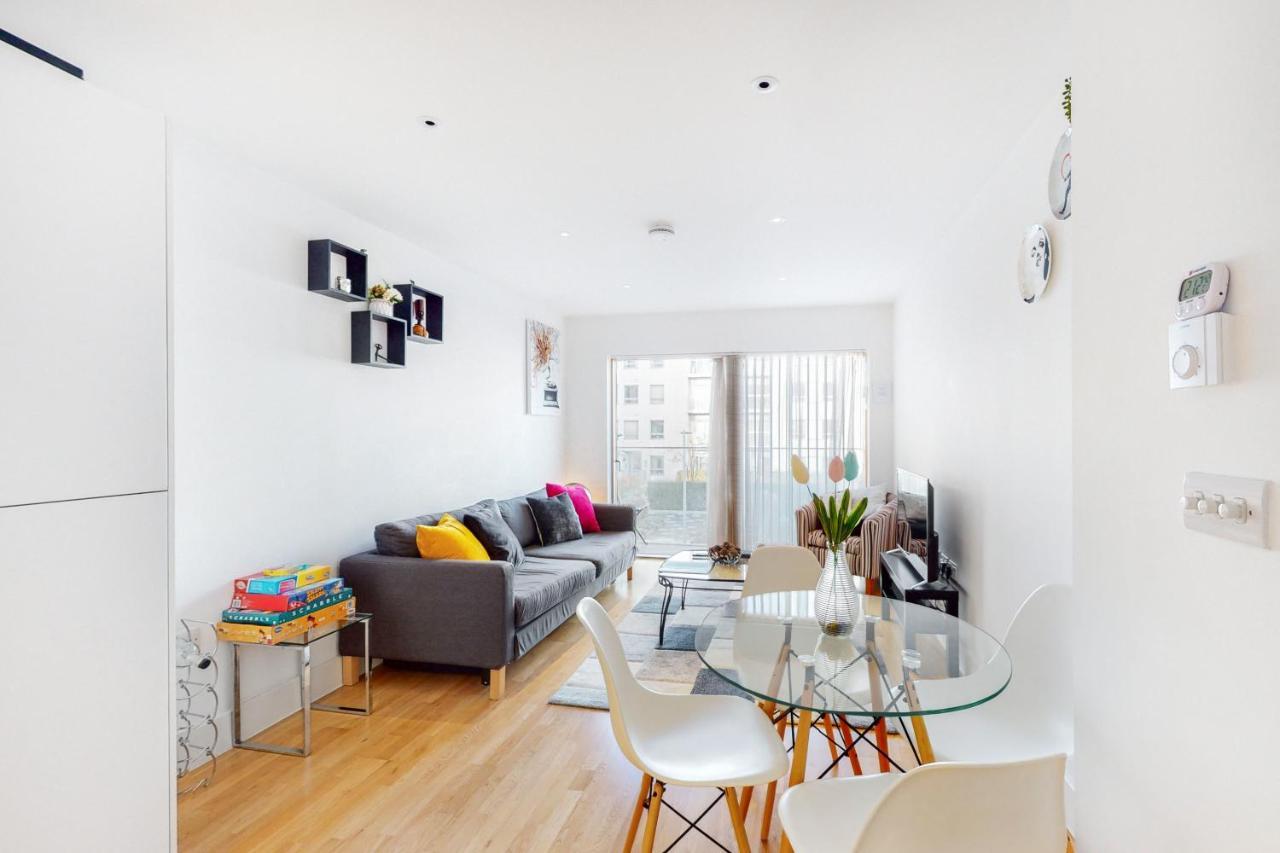 Lovely 1 Bed Apartment In Streatham Londres Exterior foto